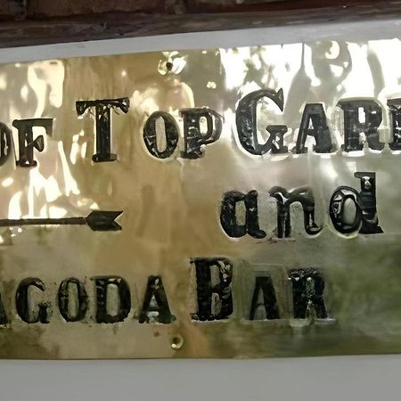 Hotel Vajra Катманду Екстериор снимка