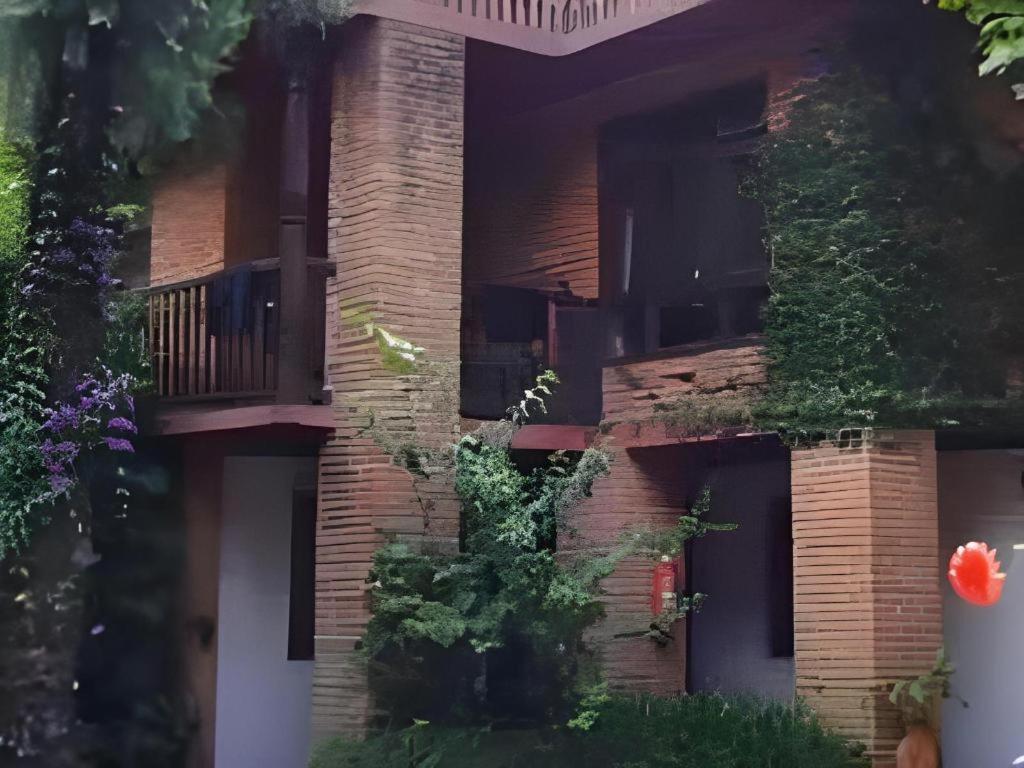 Hotel Vajra Катманду Екстериор снимка