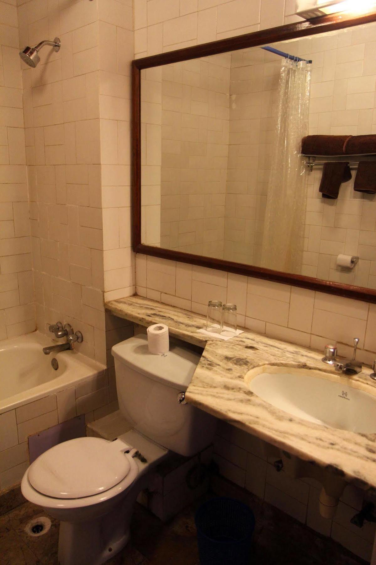 Hotel Vajra Катманду Екстериор снимка